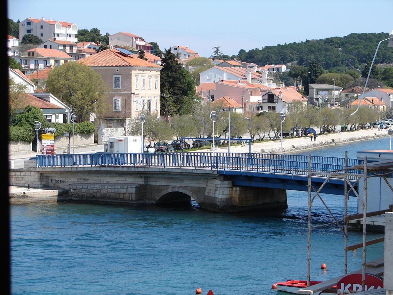 Apartments Ive - With Sea View Tisno Bagian luar foto